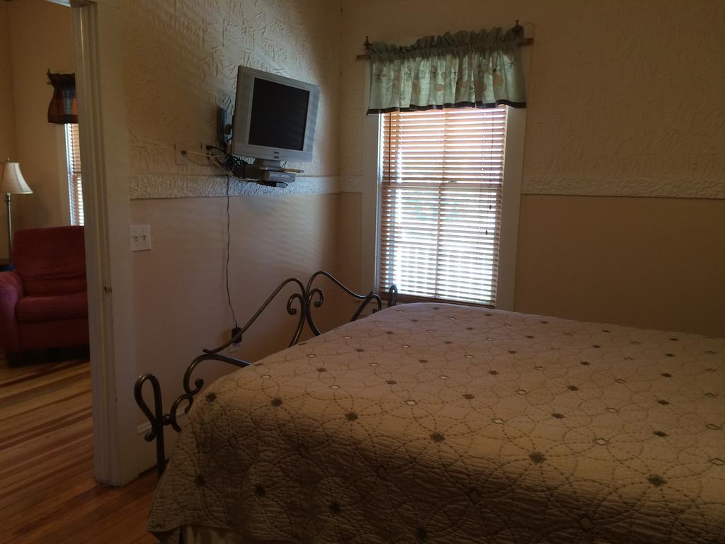 Calhoun House Inn & Suites Bryson City Exteriör bild
